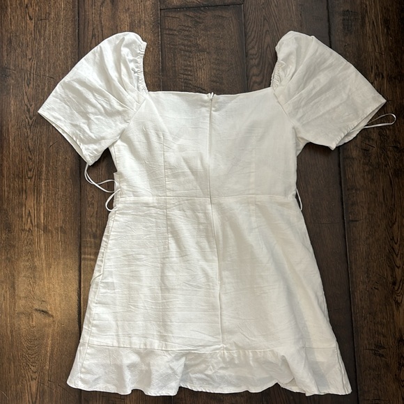 PRINCESS POLLY DRESS - Picture 3 of 4